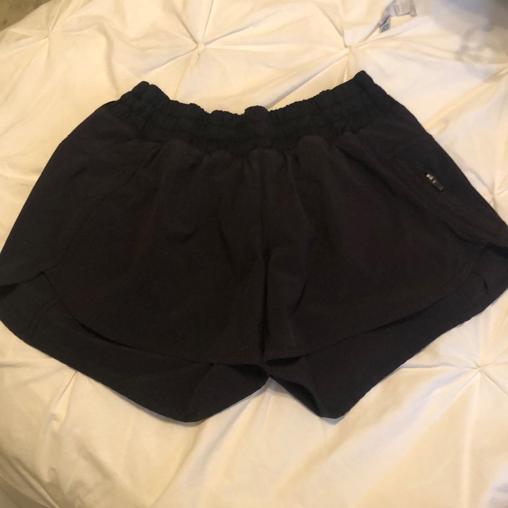 Lululemon shorts long